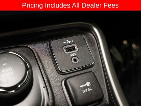 Used 2021 Jeep Compass Latitude AWD/4WD image 15