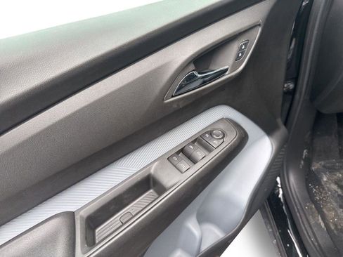 New 2027 Chevrolet Bolt LT w/ Comfort Package FWD image 7