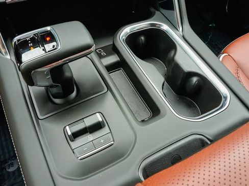 New 2026 GMC Sierra 1500 Denali Ultimate AWD/4WD image 17