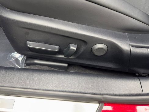 Used 2024 Lexus IS 500 image 30