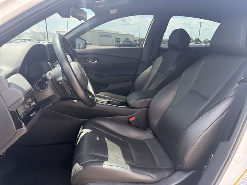 Certified 2024 Honda Accord Sport image 9
