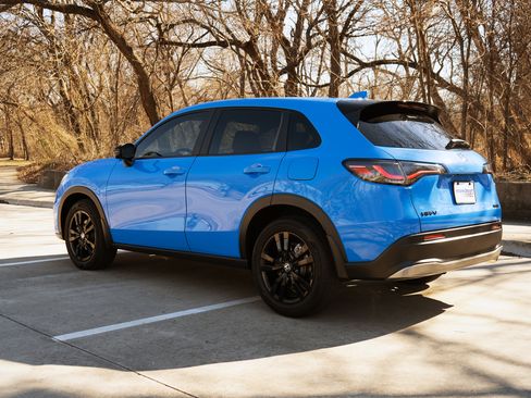 Used 2026 Honda HR-V Sport image 7