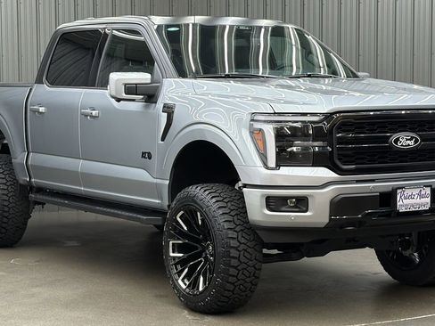Used 2025 Ford F150 Lariat AWD/4WD image 7