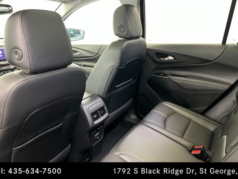 Used 2023 Chevrolet Equinox Premier FWD image 19