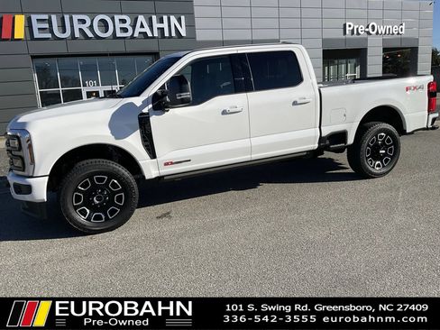 Used 2026 Ford F250 Platinum AWD/4WD image 27