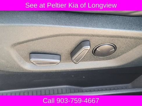 Used 2022 Ford Edge SEL AWD/4WD image 16