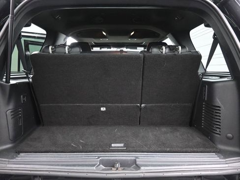 Used 2017 Ford Expedition Limited image 23