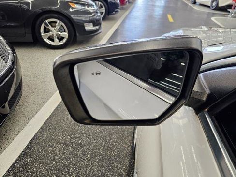 Used 2018 Chevrolet Impala Premier FWD image 37
