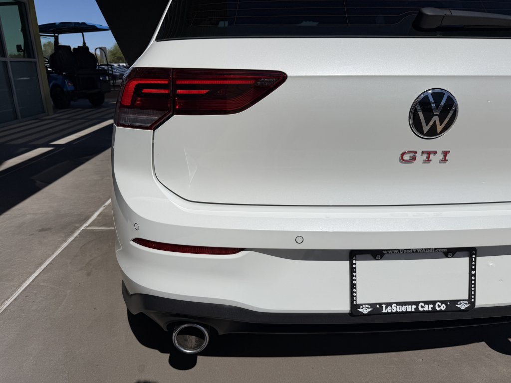 Used 2025 Volkswagen GTI SE FWD image 14