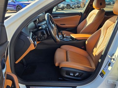 Used 2022 BMW 530i xDrive w/ Convenience Package AWD/4WD image 14