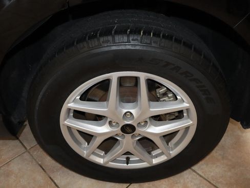 Used 2023 Ford Edge SEL AWD/4WD image 34