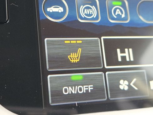 New 2025 Subaru Outback Premium image 11