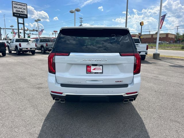 New 2026 GMC Yukon Denali w/ Denali Reserve Package AWD/4WD image 4