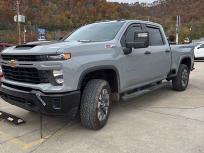 Used 2025 Chevrolet Silverado 2500 Custom w/ Custom Value Package