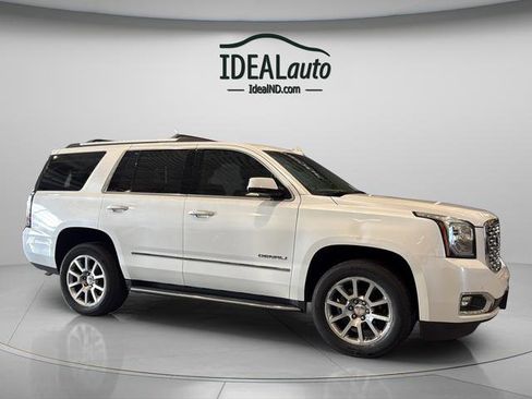 Used 2019 GMC Yukon Denali w/ Open Road Package AWD/4WD image 19