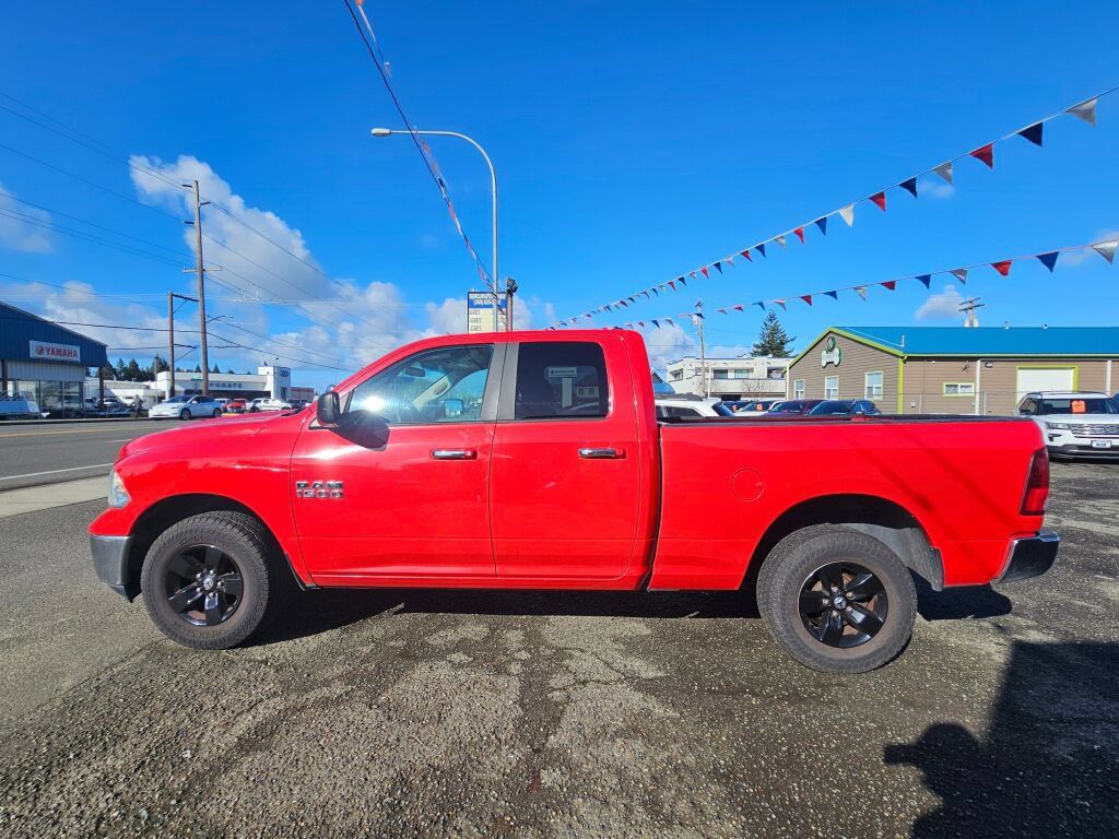 Used 2017 RAM 1500 Classic SLT AWD/4WD image 4