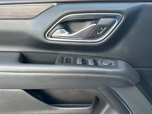 Used 2023 Chevrolet Tahoe LT image 11