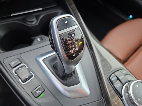 Used 2017 BMW 230i xDrive Coupe image 15