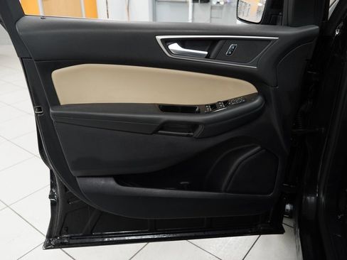 Used 2019 Ford Edge SEL w/ Equipment Group 201A image 16