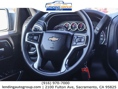 Used 2020 Chevrolet Silverado 1500 LT image 14