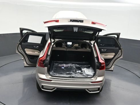 New 2026 Volvo XC60 T8 Plus w/ Protection Package Premier AWD/4WD image 33