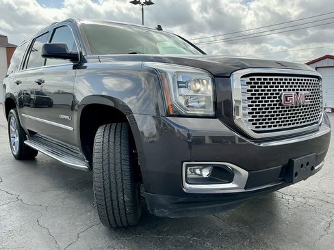 Used 2015 GMC Yukon Denali w/ Touring Package image 2
