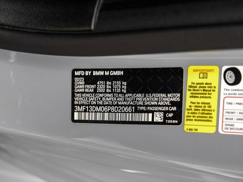 Used 2023 BMW M2 w/ Lighting Package RWD image 61