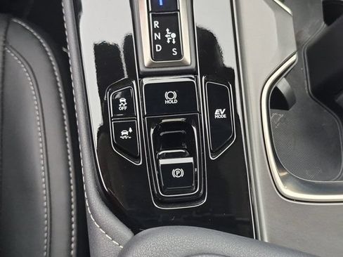Used 2025 Lexus NX 350h AWD w/ Cold Area Package image 25