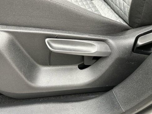 Certified 2025 Volkswagen Tiguan S AWD/4WD image 12
