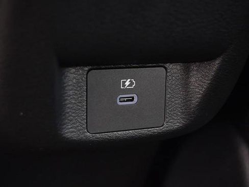 New 2025 Nissan Versa SV image 21