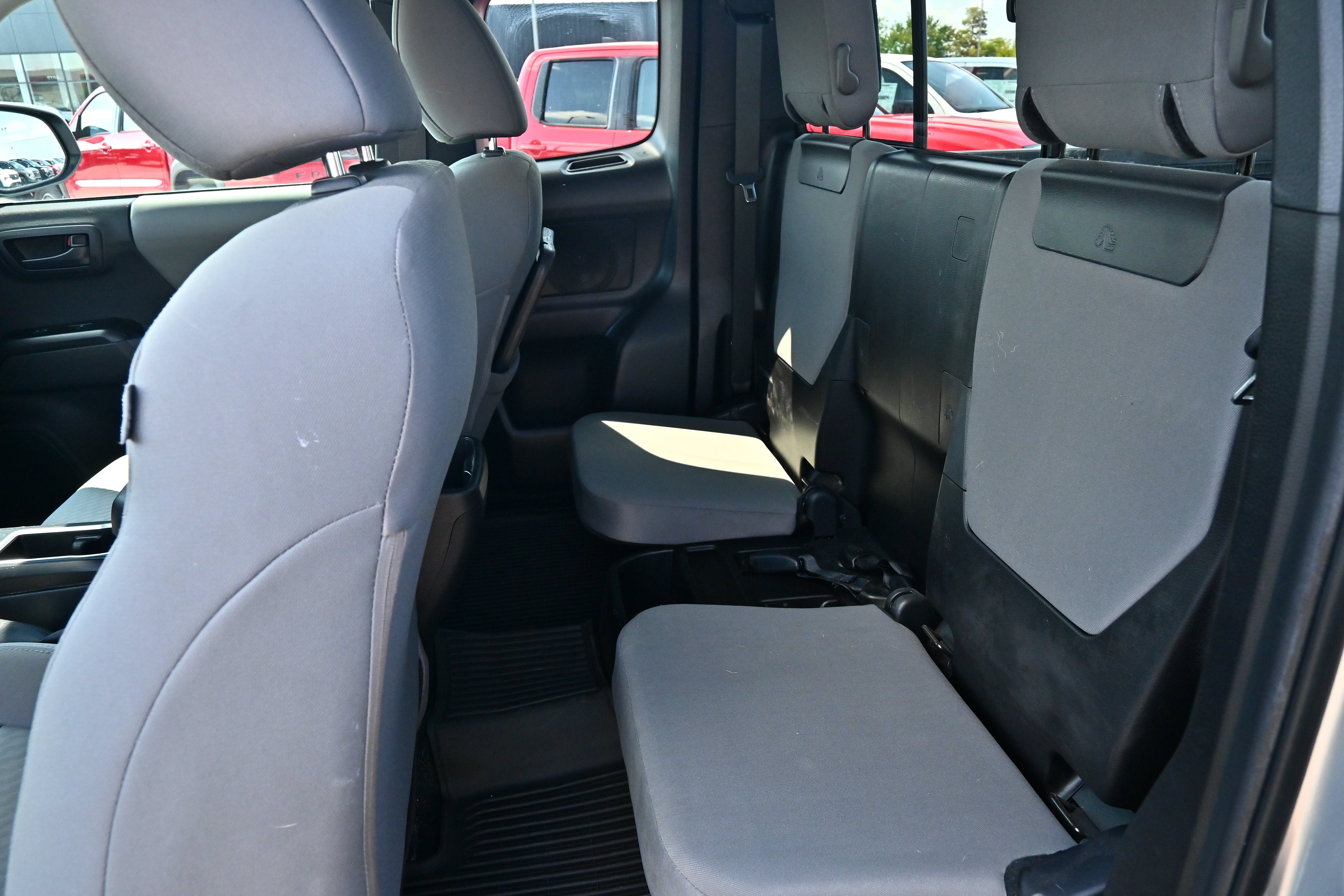 Used 2023 Toyota Tacoma SR w/ SR Convenience Package RWD image 12