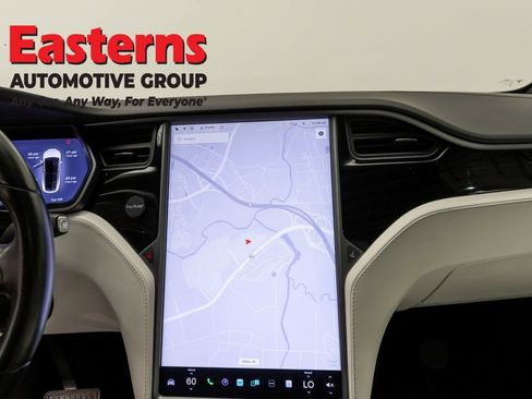 Used 2018 Tesla Model X 75D AWD/4WD image 12
