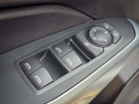 Certified 2024 Chevrolet Trax RS w/ Driver Confidence Package image 10