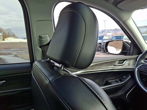 Used 2022 Jeep Grand Cherokee L Limited image 13