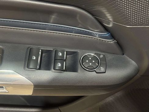 Used 2025 Ford Mustang GT RWD image 8