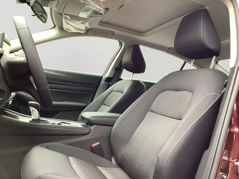 New 2025 Nissan Altima 2.5 SV w/ SV Premium Package image 24