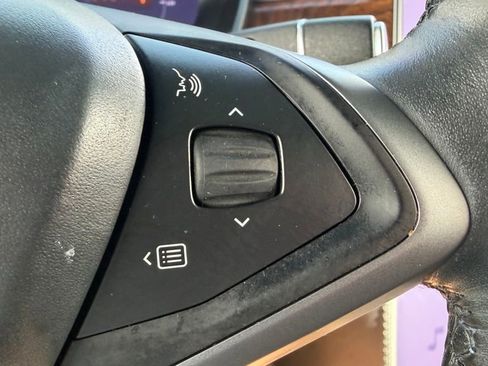 Used 2020 Tesla Model X Long Range image 76