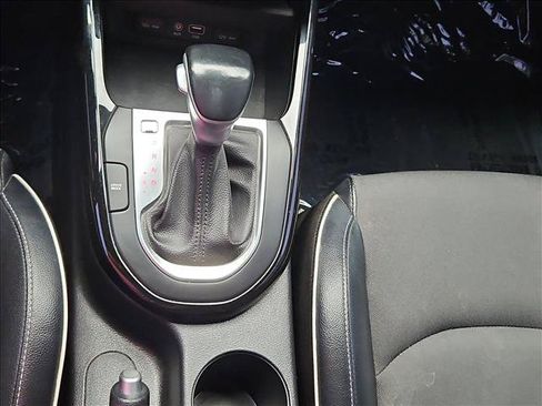 Used 2021 Kia Forte GT-Line FWD image 12