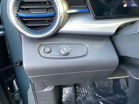 New 2026 Chevrolet Trax LT w/ LT Convenience Package image 26