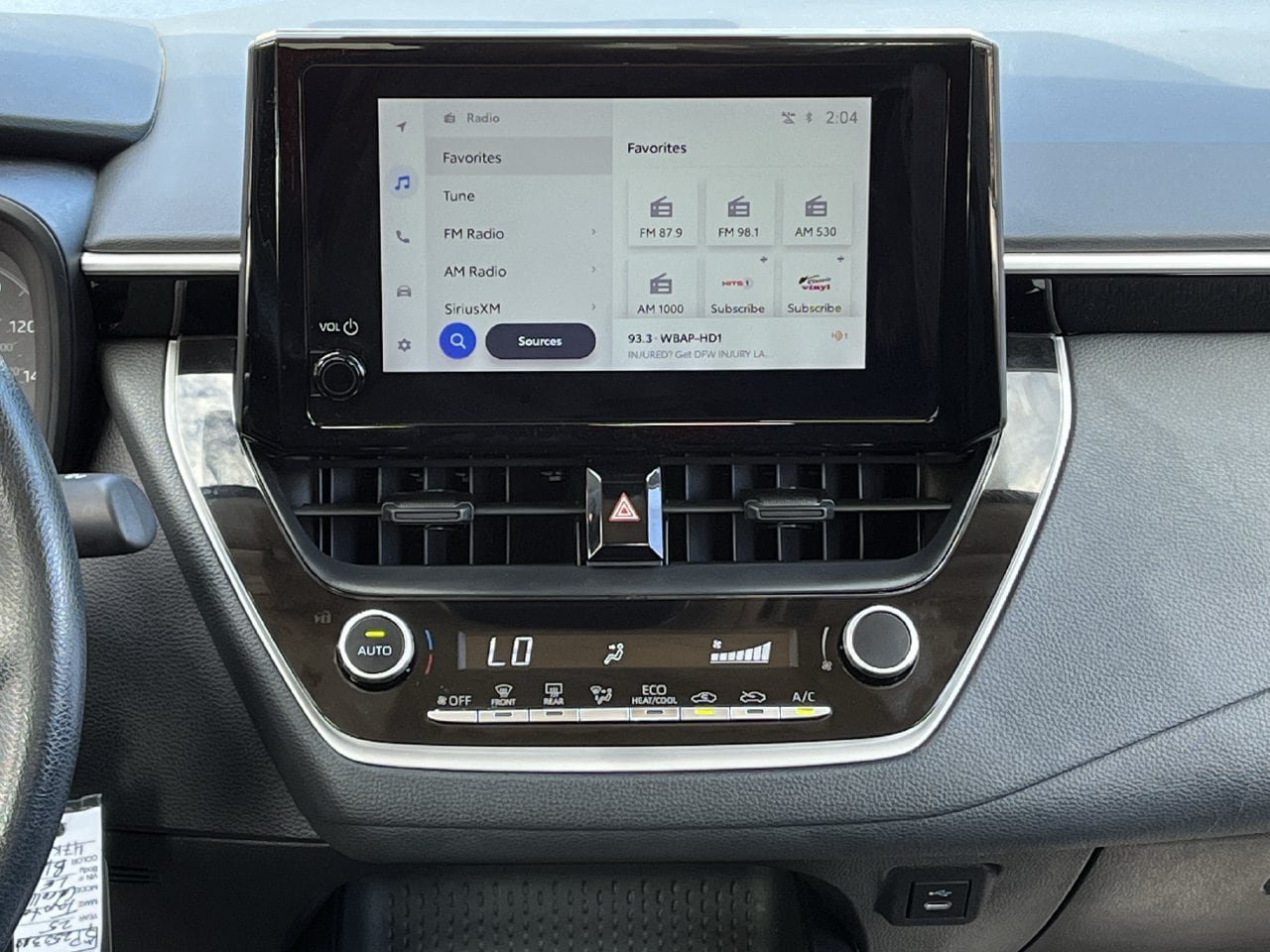 Used 2025 Toyota Corolla LE FWD image 15