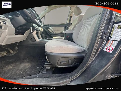 Used 2017 Subaru Forester 2.5i Premium AWD/4WD image 24