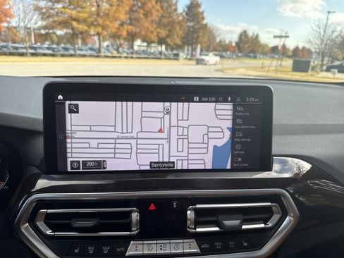 Certified 2024 BMW X3 xDrive30i w/ Premium Package w/ZPA image 15