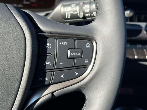 New 2026 Lexus UX 300h 300h Premium image 23