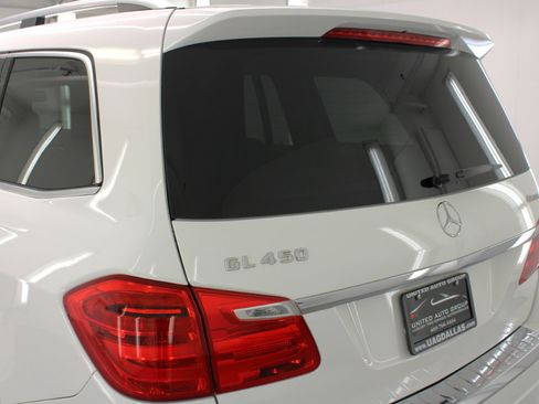 Used 2016 Mercedes-Benz GL 450 4MATIC w/ Premium I Package image 20
