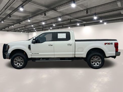 Used 2018 Ford F250 Lariat w/ Lariat Ultimate Package AWD/4WD image 13
