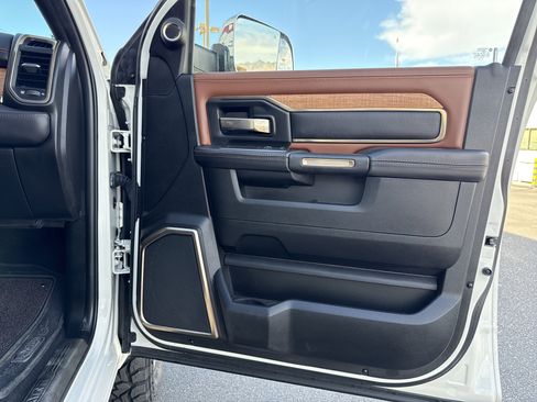 Used 2022 RAM 2500 Limited image 43