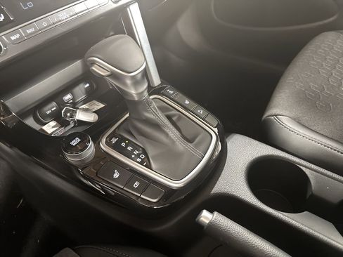 New 2026 Kia Seltos S image 25