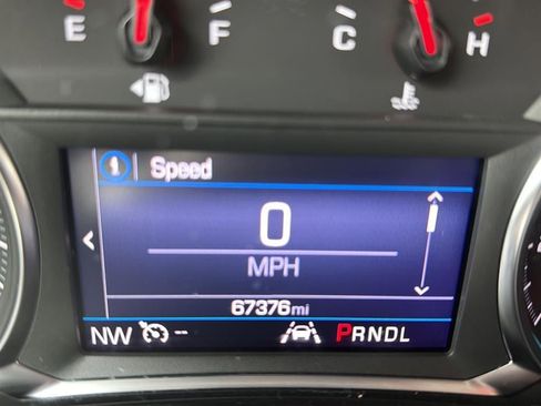 Used 2023 Chevrolet Equinox LT image 7