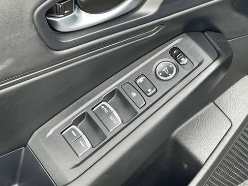 Used 2025 Honda Accord SE image 15