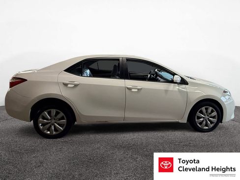 Used 2016 Toyota Corolla LE image 6
